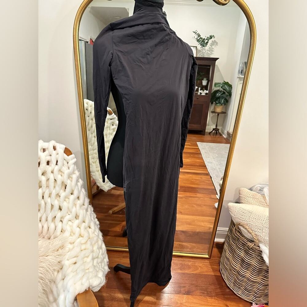 Skims Fits Everybody Crew Neck Long Sleeve Dress - Picture 4 of 11